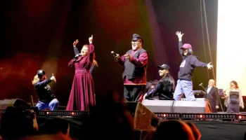 Суховы получили награду за уникальное сочетание традиций и современного звучания