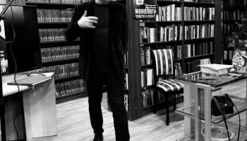 Алексей Прохоров и его "Монологи чувств и вещей": поэзия как отражение жизни