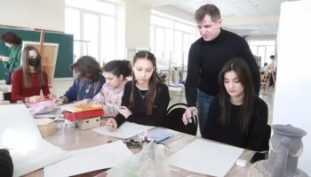 Учителя Санкт-Петербургской академии им. Штиглица прибыли в Нальчик обучать студентов колледжа дизай