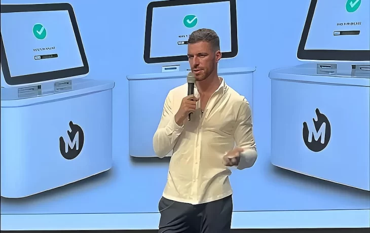 Евгений МАЙЕР предупредил: "Без лазерной эпиляции вы будете страдать от зуда и раздражения кожи!" Евгений МАЙЕР предупредил: "Без лазерной эпиляции вы будете страдать от зуда и раздражения кожи!"